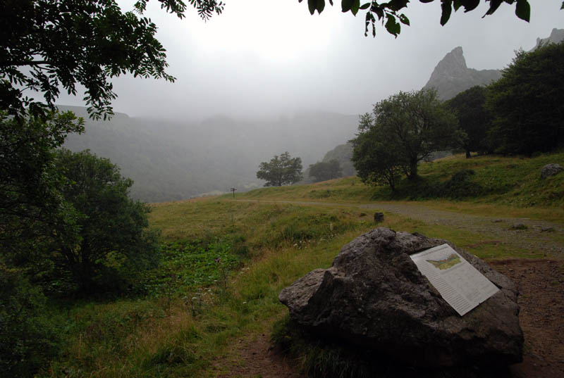 Chaudefour valley