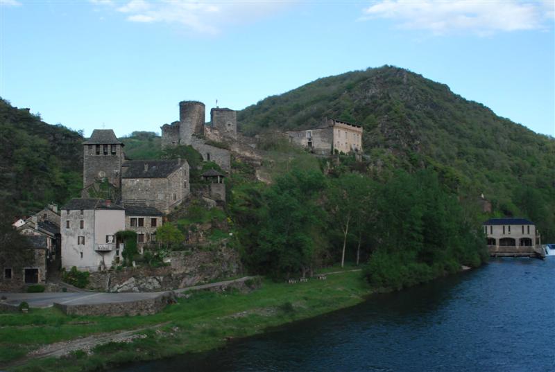 Brousse-le-Ch&acirc;teau