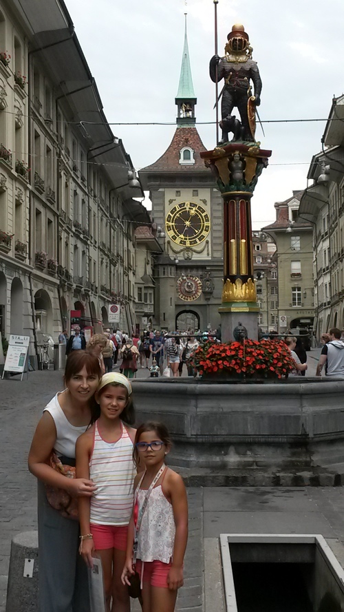 Berna - Kramgasse y Torre del reloj