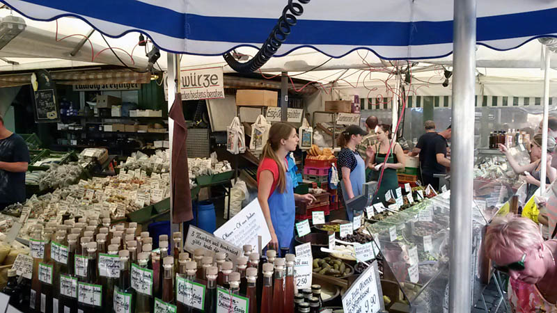 Munich - Viktualienmarkt