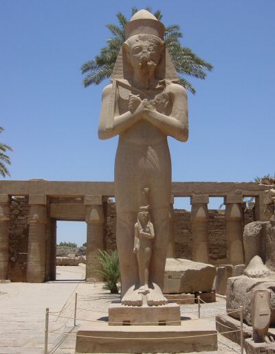Karnak - Statue os Ramses