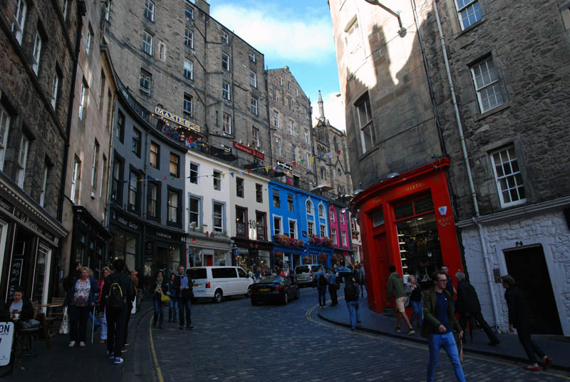 W Bow y Victoria street