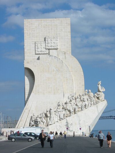 Belém - Bel&eacute;m - Padrao dos Descobrimentos (Monument to the Discoveries)