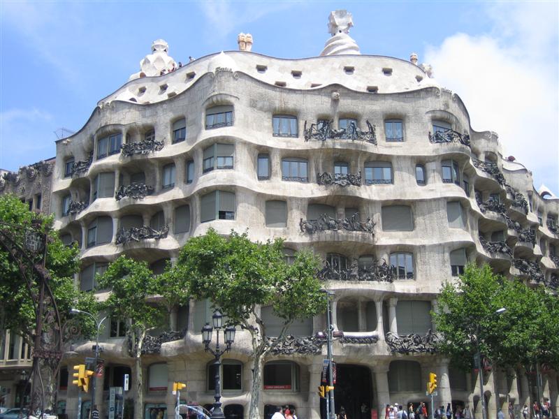 Mil&agrave; house (La pedrera)