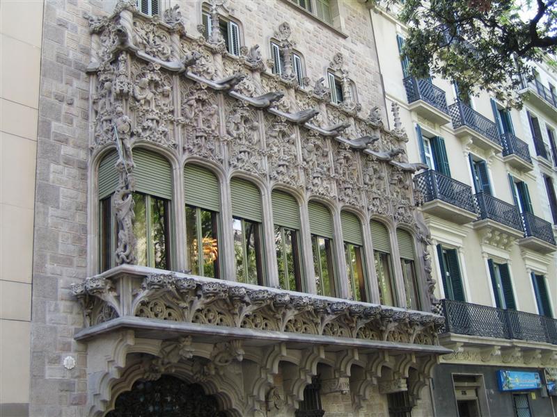 Baron de Quadras Palace