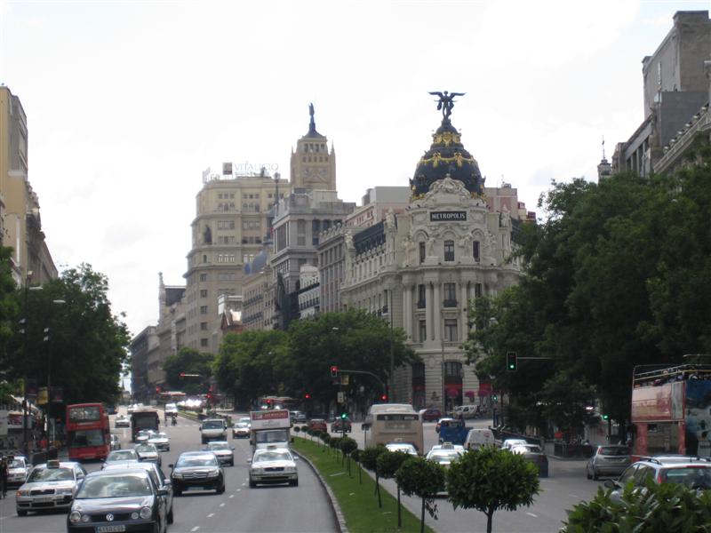 Gran V&iacute;a<BR>Edificio Metropolis