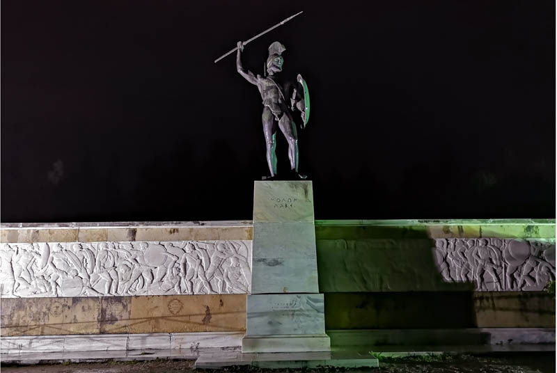 Termópilas - Estatua de Leónidas