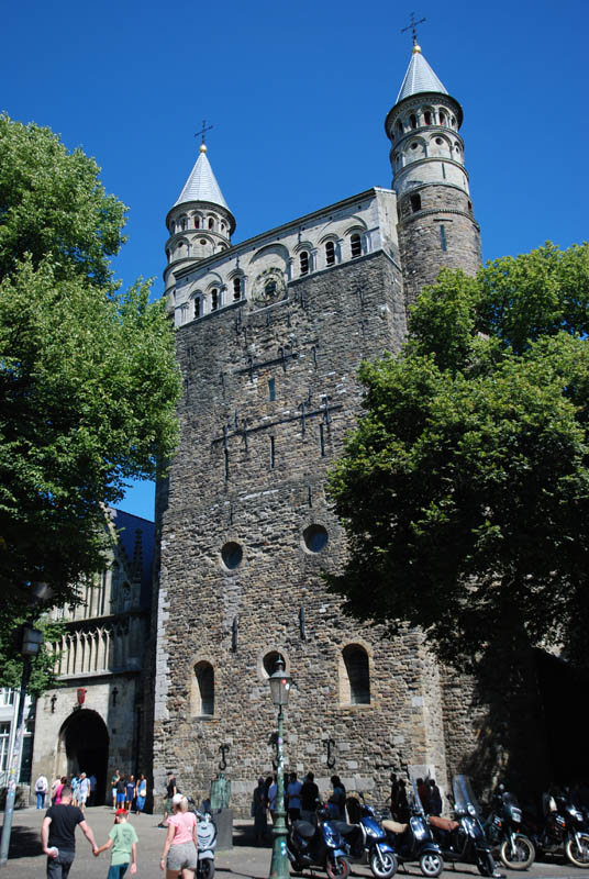 Maastricht - Basilica of Our Lady