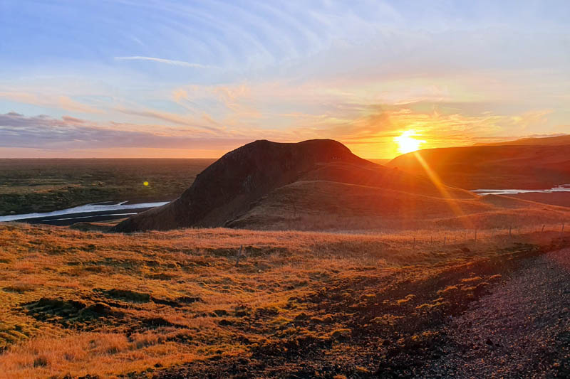 Puesta de sol cerca de Hólmur