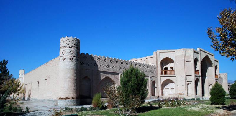 Kuhpa Caravanserai