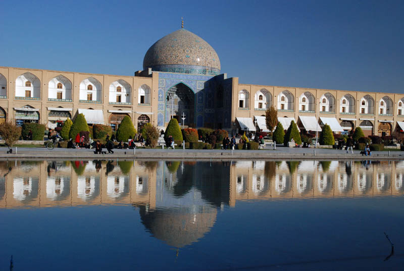Isfahan - Mezquita Lotfollah en la plaza Naqsh-e Jahan