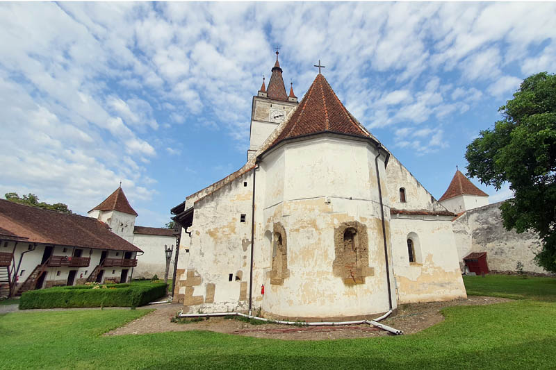 Iglesia fortificada de Harman
